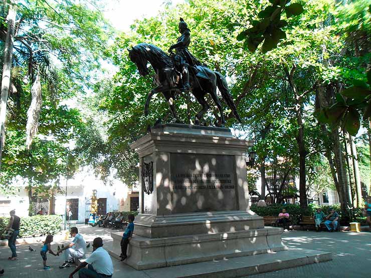 Plaza de Bolívar