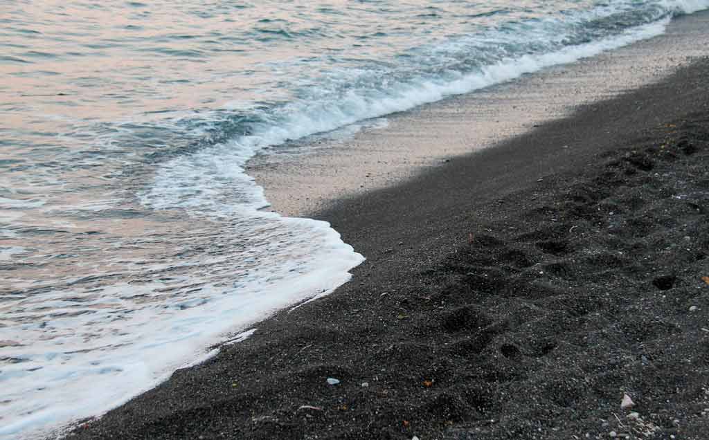 Santorini Grécia: Black Beach