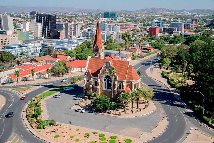 Qual a capital da Namibia