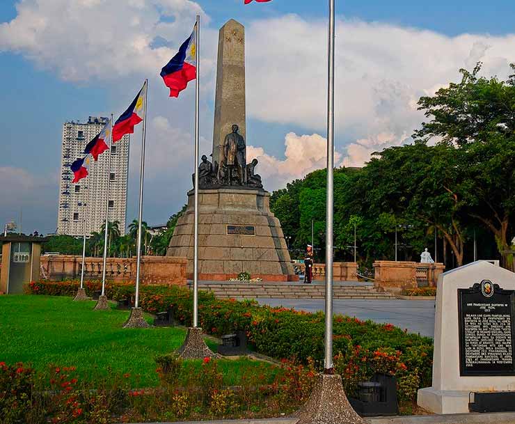 Onde se localizam as Filipinas?