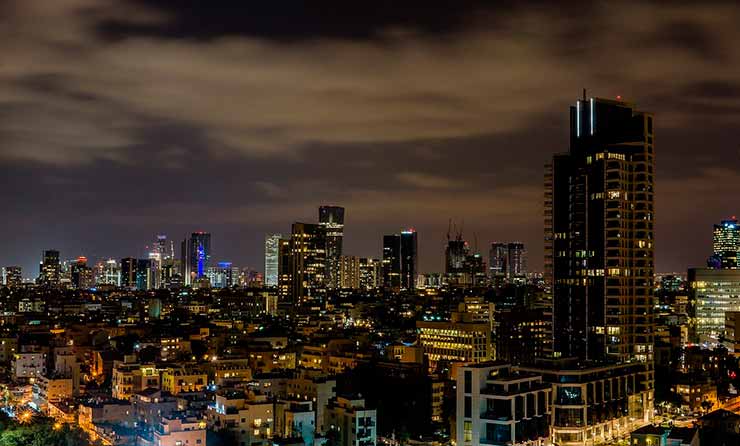 Onde fica Tel Aviv?