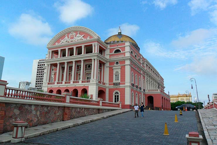 Visitar a cidade de Manaus