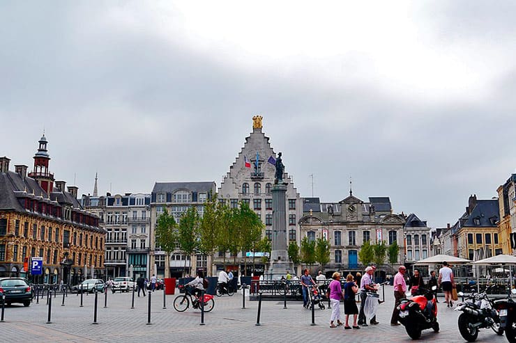 Grand Place Charles de Gaulle