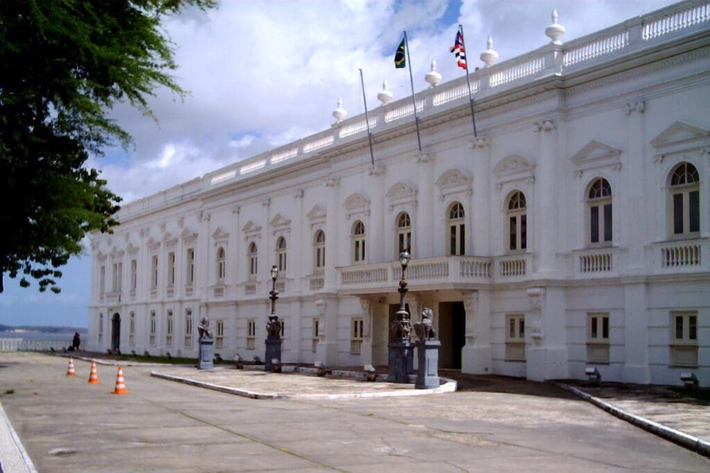 Palácio dos Leões