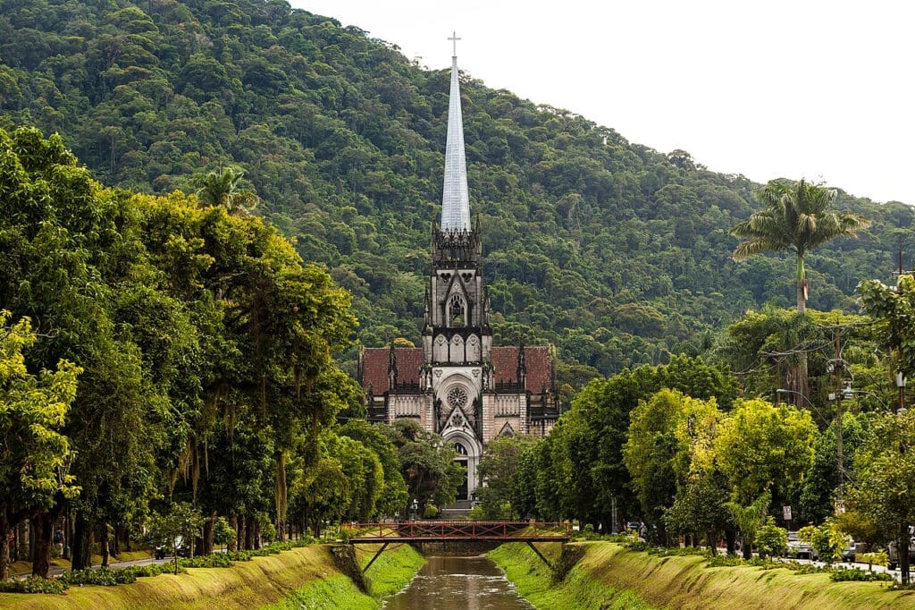 O que não deixar de fazer em Petrópolis?